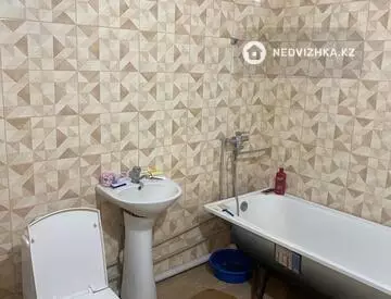 1-комнатная квартира, этаж 5 из 5, 54 м²