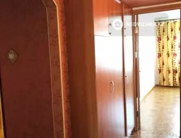 3-комнатная квартира, этаж 6 из 9, 68 м², миниатюра 9