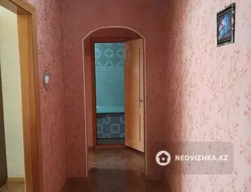 3-комнатная квартира, этаж 6 из 9, 68 м², миниатюра 8