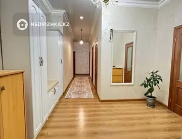 3-бөлмелі пәтер, қабат 10 барлық қабат саны 12, 125 м², 1-нобай