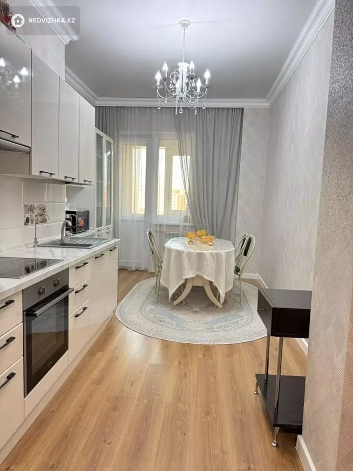 3-комнатная квартира, этаж 10 из 12, 125 м², фотография 5