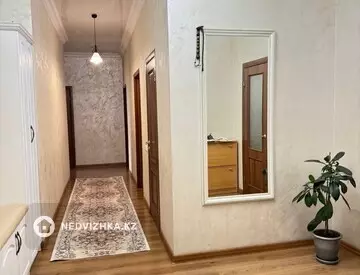 3-бөлмелі пәтер, қабат 10 барлық қабат саны 12, 125 м², 12-нобай