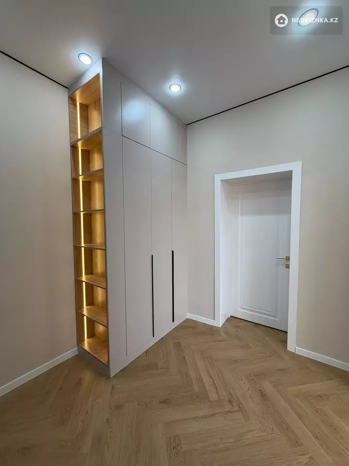 2-комнатная квартира, этаж 6 из 7, 60 м², Посуточно, фотография 2
