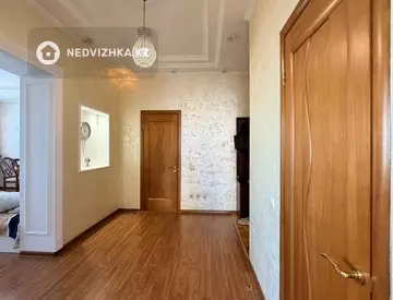3-комнатная квартира, этаж 12 из 15, 118 м², миниатюра 2