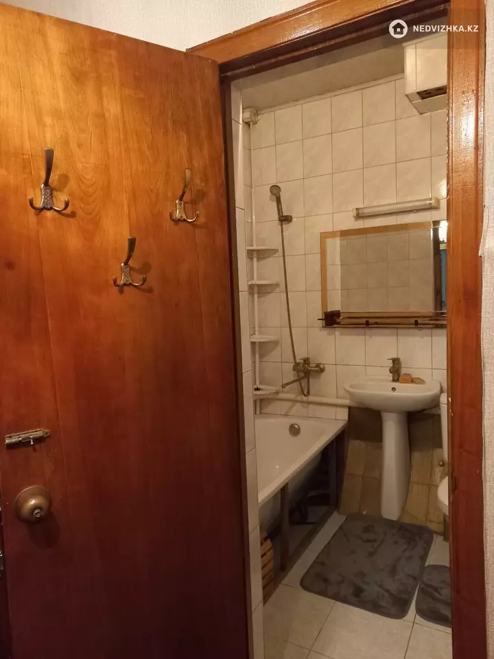5-бөлмелі үй, 11 соттық, 380 м², На длительный срок, 4-фотосурет
