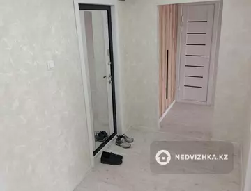 2-комнатная квартира, этаж 8 из 9, 52 м²