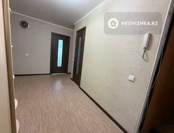 3-комнатная квартира, этаж 3 из 5, 81 м², миниатюра 12