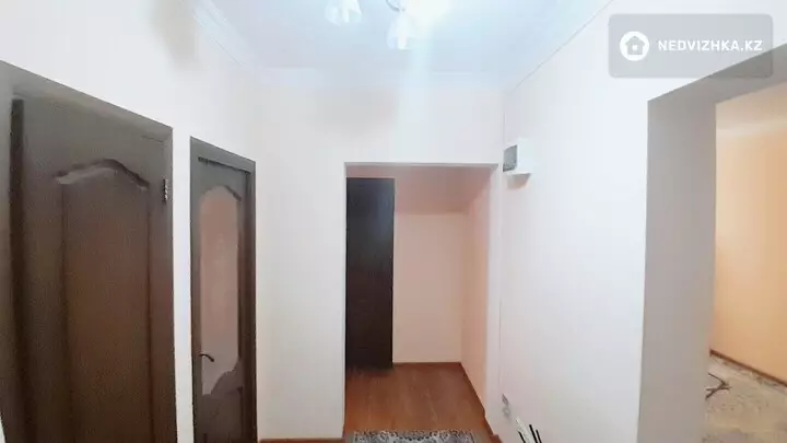 2-комнатная квартира, этаж 7 из 10, 70 м², На длительный срок, фотография 5