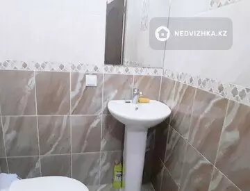 2-комнатная квартира, этаж 7 из 10, 70 м², На длительный срок, миниатюра 6