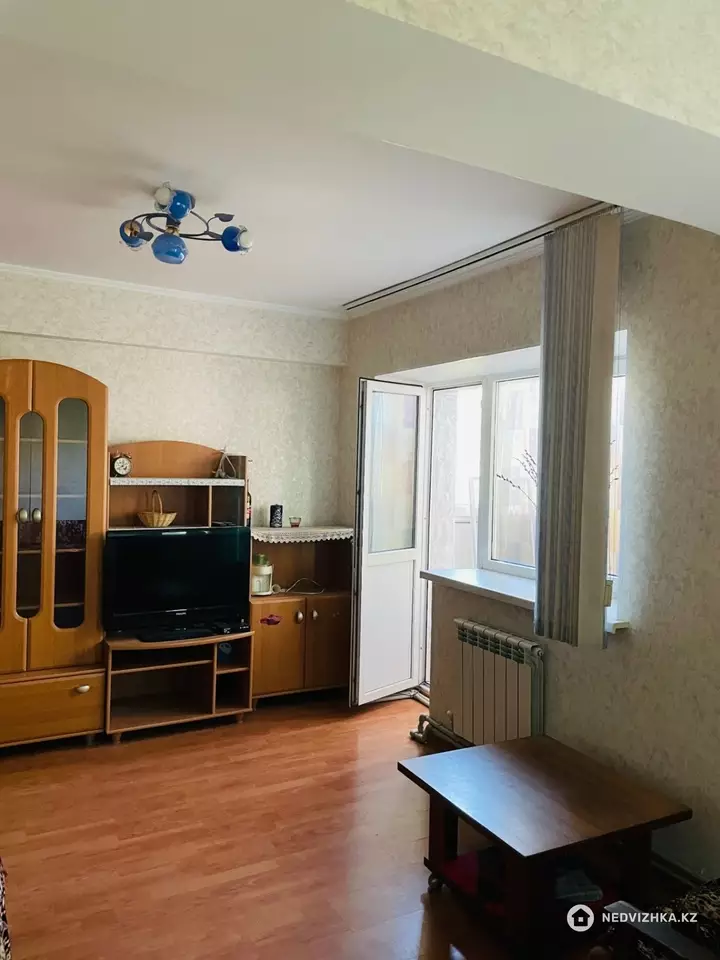 1-комнатная квартира, этаж 2 из 5, 34 м², фотография 4
