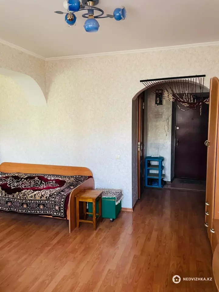 1-комнатная квартира, этаж 2 из 5, 34 м², фотография 5