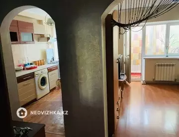 1-комнатная квартира, этаж 2 из 5, 34 м², миниатюра 7