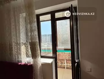 2-комнатная квартира, этаж 3 из 12, 58 м², миниатюра 11