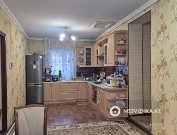 7-комнатный дом, 5.2 соток, 200 м², миниатюра 7