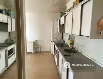 1-комнатная квартира, этаж 11 из 11, 38 м², миниатюра 4