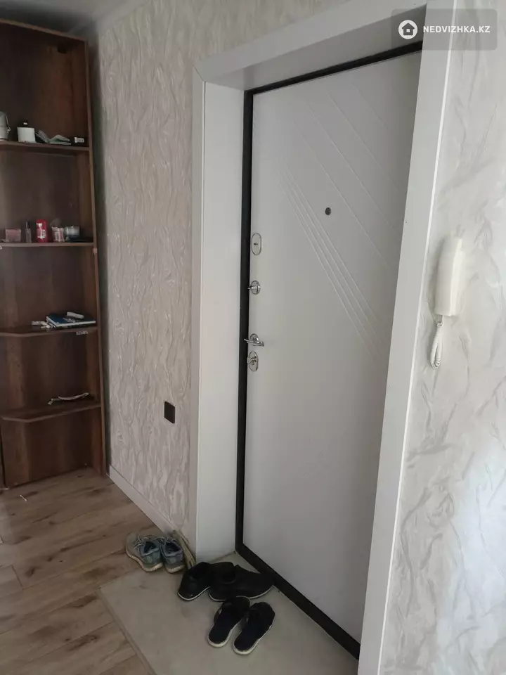 1-комнатная квартира, этаж 4 из 5, 45 м², На длительный срок, фотография 5