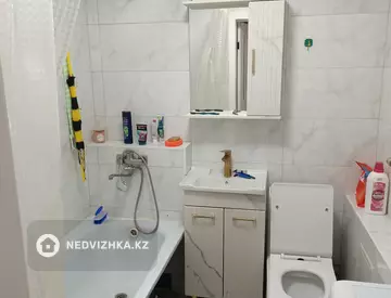 1-комнатная квартира, этаж 4 из 5, 45 м², На длительный срок, миниатюра 8