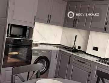 2-комнатная квартира, этаж 3 из 5, 75 м², миниатюра 10