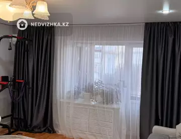 2-комнатная квартира, этаж 3 из 5, 75 м², миниатюра 8