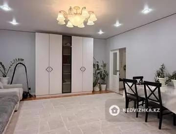 2-комнатная квартира, этаж 3 из 5, 75 м², миниатюра 5