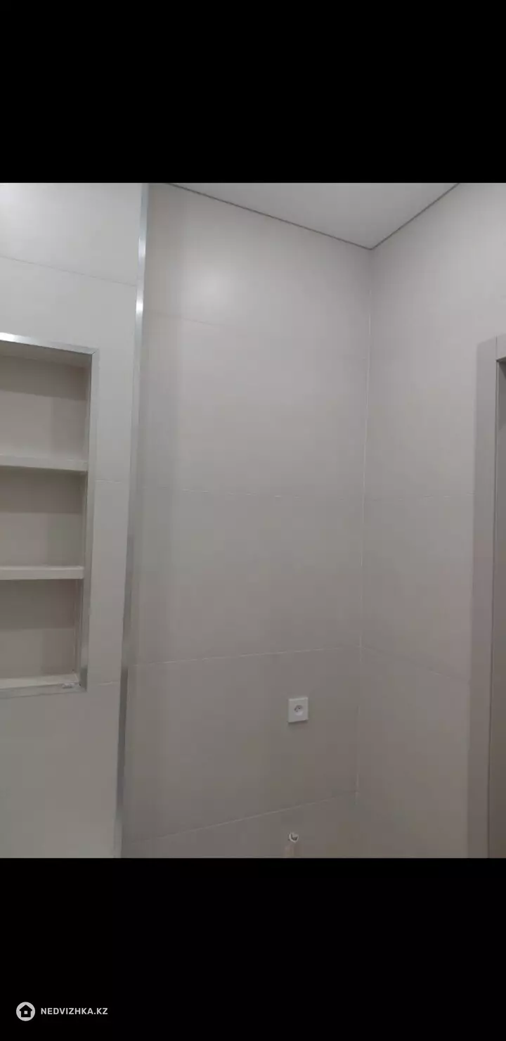 3-комнатная квартира, этаж 9 из 10, 101 м², фотография 3