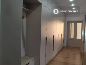 3-комнатная квартира, этаж 9 из 10, 101 м², миниатюра 6