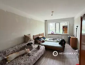 3-комнатная квартира, этаж 2 из 9, 67 м², миниатюра 3