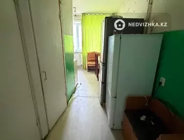 3-комнатная квартира, этаж 2 из 9, 67 м², миниатюра 5