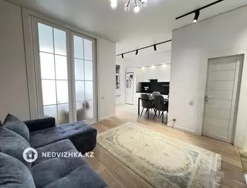 2-комнатная квартира, этаж 13 из 13, 43 м², миниатюра 5