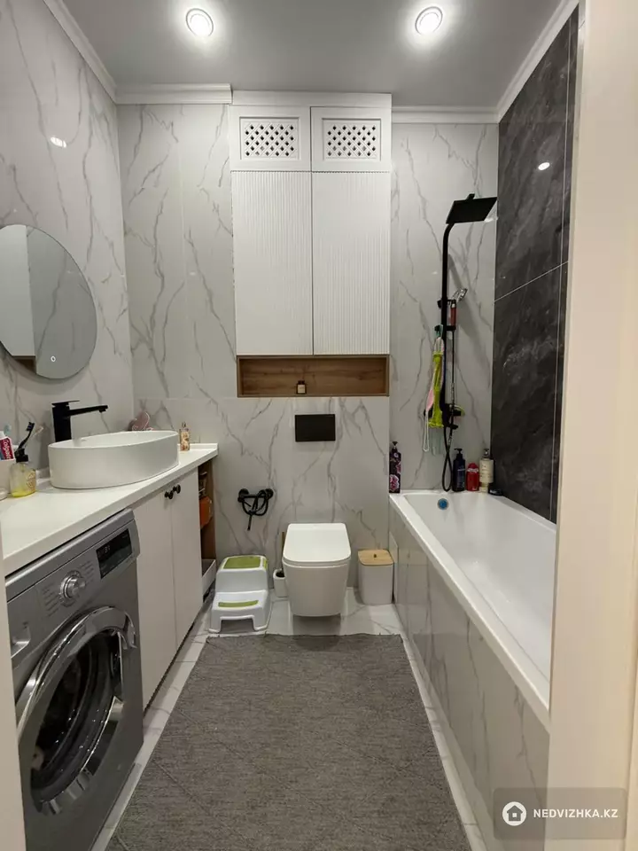 2-комнатная квартира, этаж 8 из 12, 60 м²