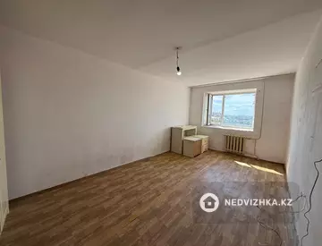 3-комнатная квартира, этаж 7 из 9, 68 м², миниатюра 3