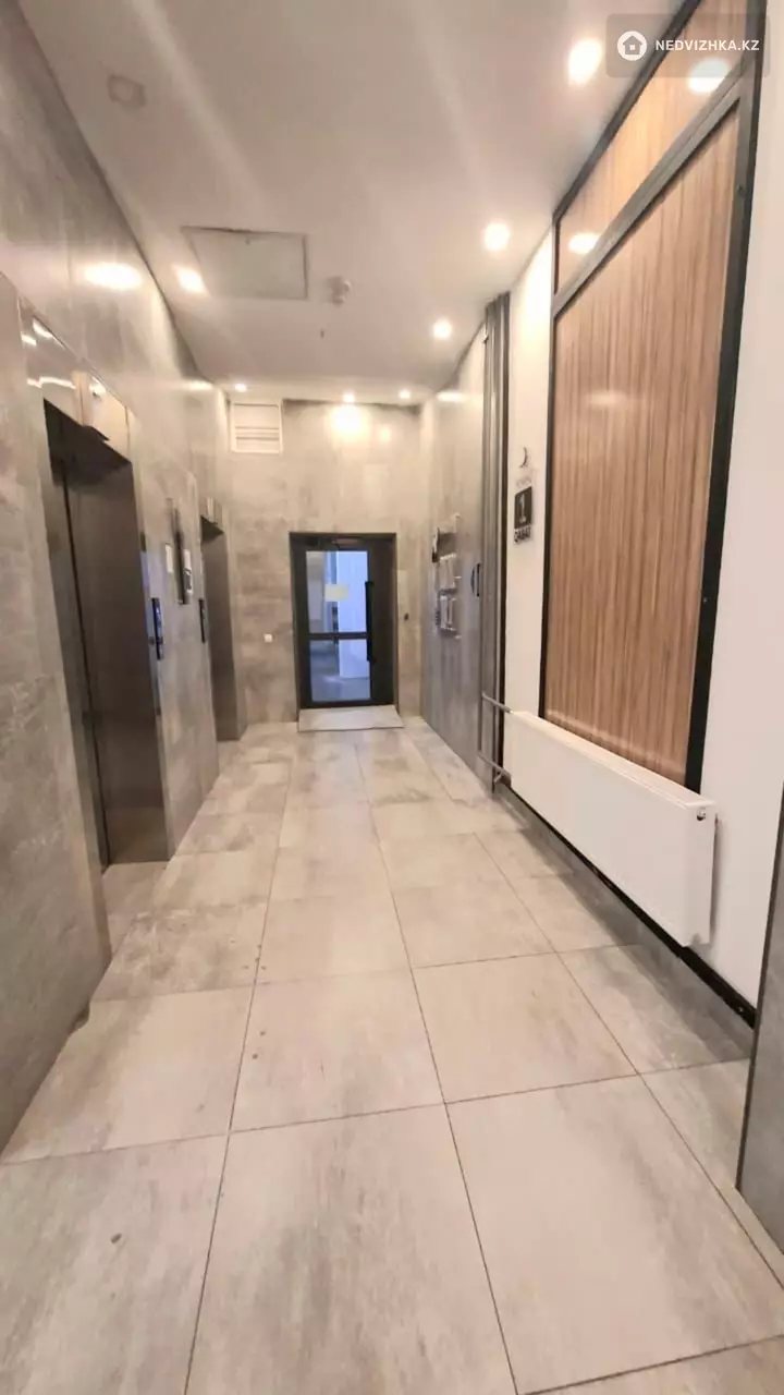3-комнатная квартира, этаж 10 из 17, 61 м², фотография 5