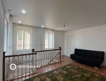 5-комнатный дом, 7 соток, 350 м², На длительный срок