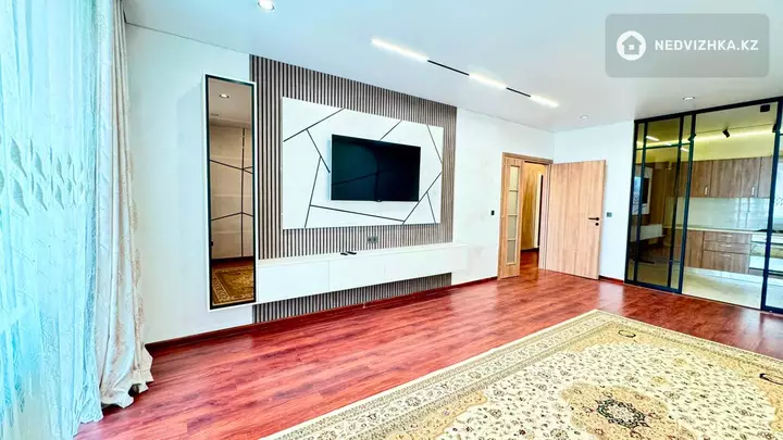 2-комнатная квартира, этаж 7 из 7, 72 м², фотография 4