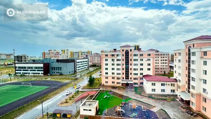 2-комнатная квартира, этаж 7 из 7, 72 м², фотография 2