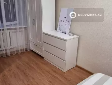 2-комнатная квартира, этаж 4 из 4, 42 м², миниатюра 4