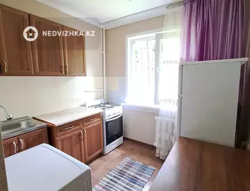 1-комнатная квартира, этаж 1 из 4, 31 м²