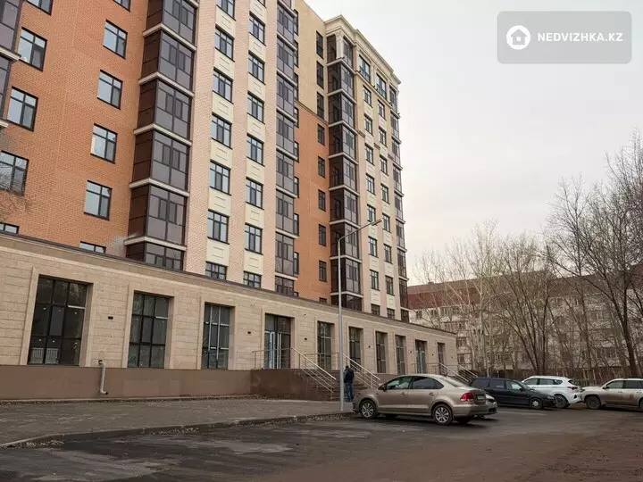 Помещение, этаж 1 из 10, 156 м², фотография 3