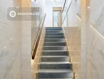 3-бөлмелі пәтер, қабат 1 барлық қабат саны 2, 180 м², 8-нобай