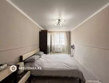2-комнатная квартира, этаж 8 из 9, 63 м², миниатюра 5