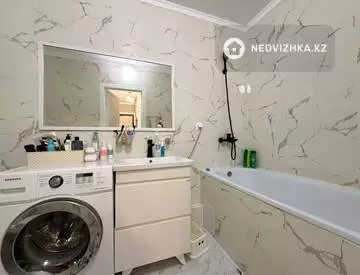 2-комнатная квартира, этаж 8 из 9, 63 м², миниатюра 10