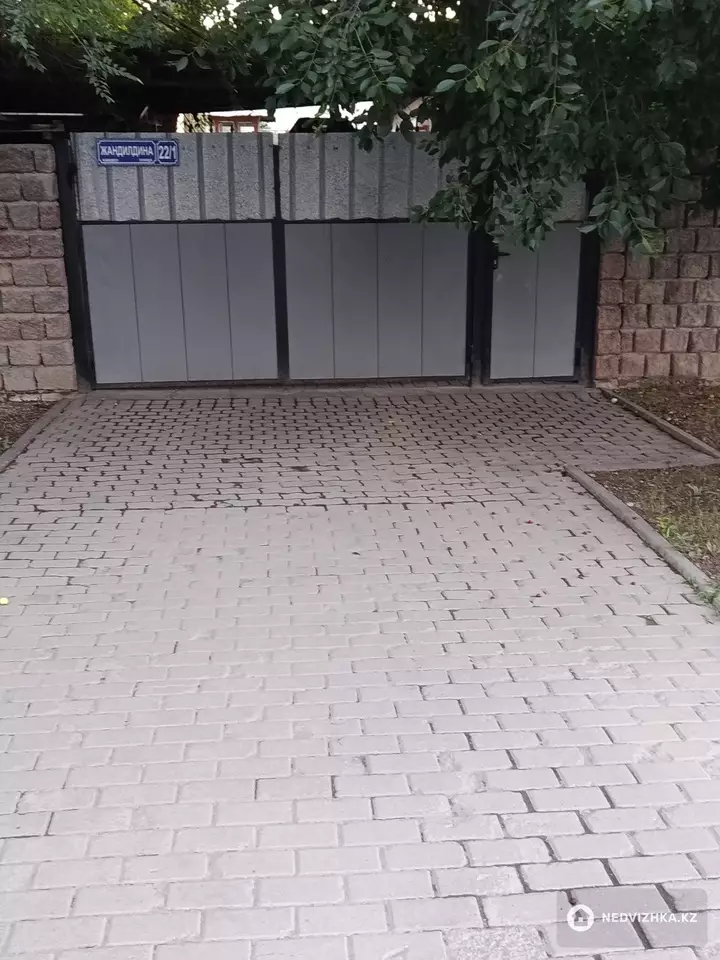 6-комнатная часть дома, 9 соток, 150 м², фотография 2