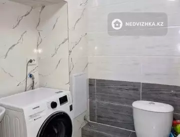3-комнатная квартира, этаж 1 из 9, 82 м², миниатюра 8