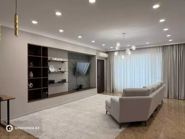 2-бөлмелі пәтер, қабат 7 барлық қабат саны 22, 110 м², 3-фотосурет