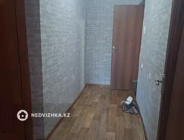 2-комнатная квартира, этаж 2 из 4, 44 м²