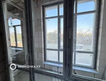 3-комнатная квартира, этаж 2 из 9, 111 м², миниатюра 8