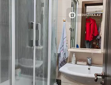 3-комнатная квартира, этаж 3 из 3, 80 м², миниатюра 7