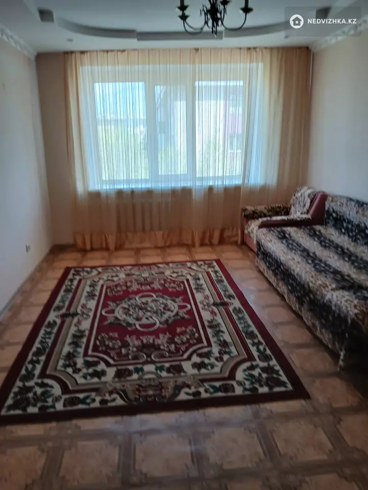2-бөлмелі пәтер, қабат 4 барлық қабат саны 5, 50 м²