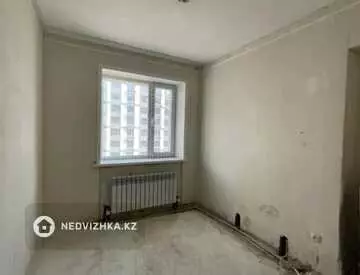 3-комнатная квартира, этаж 8 из 12, 84 м², миниатюра 6
