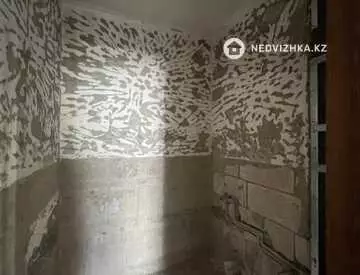 3-комнатная квартира, этаж 8 из 12, 84 м², миниатюра 7